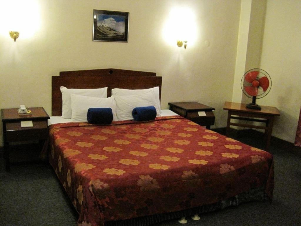 באגויו City Travel Hotel מראה חיצוני תמונה