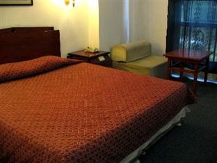 באגויו City Travel Hotel מראה חיצוני תמונה
